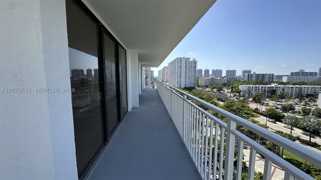 210 174th St 1119, Sunny Isles Beach, FL 33160