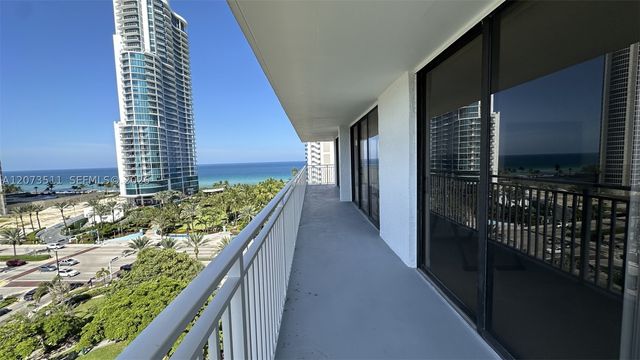 210 174th St 1119, Sunny Isles Beach, FL 33160