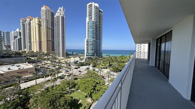 210 174th St 1119, Sunny Isles Beach, FL 33160