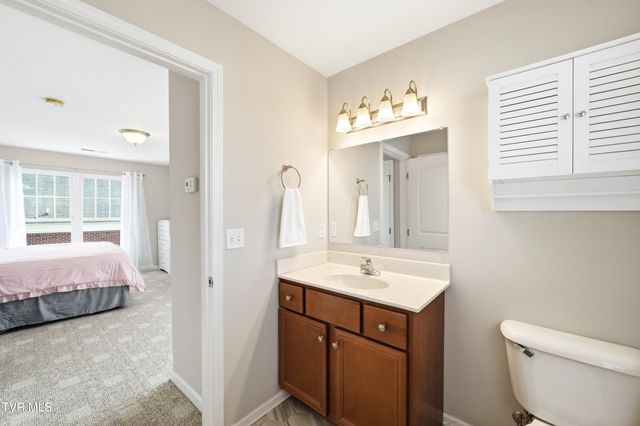 2208 Hiwassee Drive, Kingsport, TN 37664