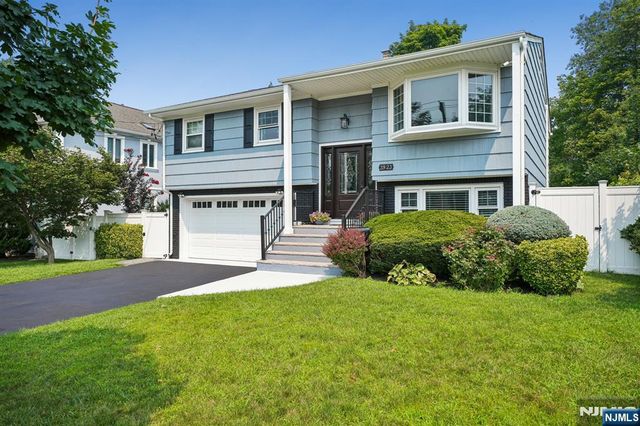 39-23 Morlot Avenue, Fair Lawn, NJ 07410