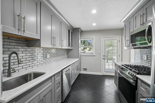 39-23 Morlot Avenue, Fair Lawn, NJ 07410
