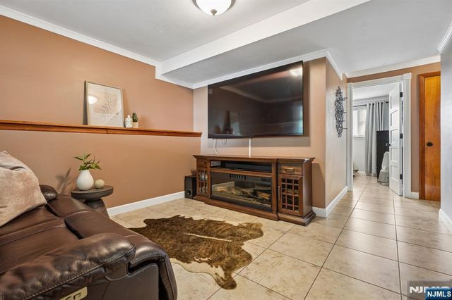 39-23 Morlot Avenue, Fair Lawn, NJ 07410
