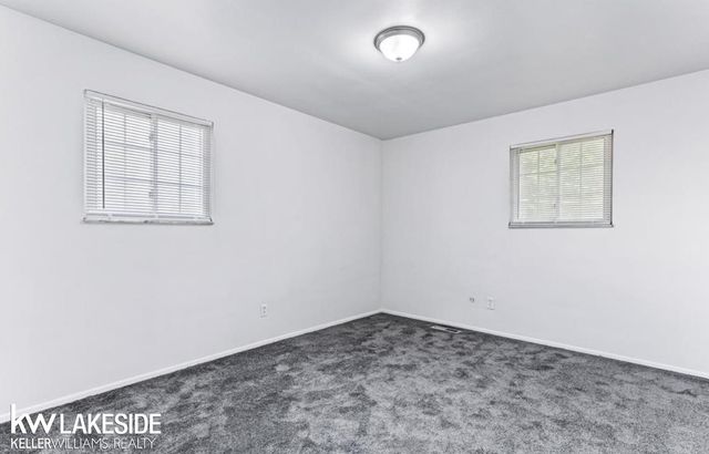 18130 Roseland Boulevard, Lathrup Village, MI 48076