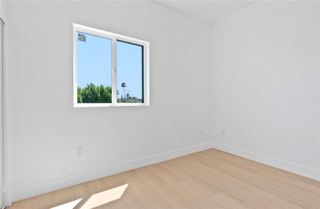 2637 S Garth 5, Los Angeles, CA 90034
