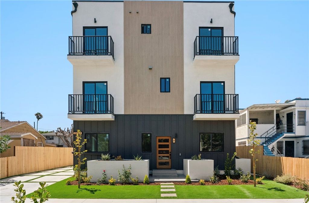 2637 S Garth 5, Los Angeles, CA 90034