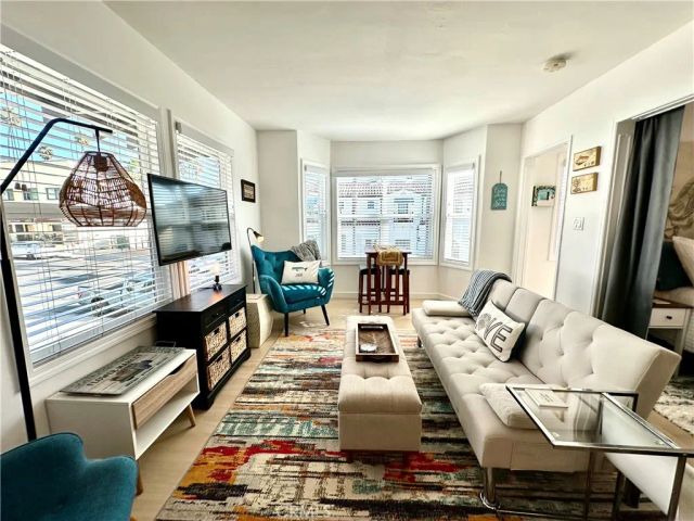 116 Avenida Serra 3, San Clemente, CA 92672