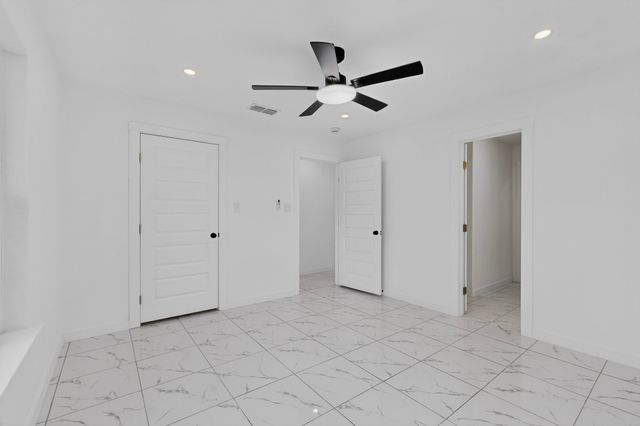 2821 Mccarley Drive, Commerce, TX 75428
