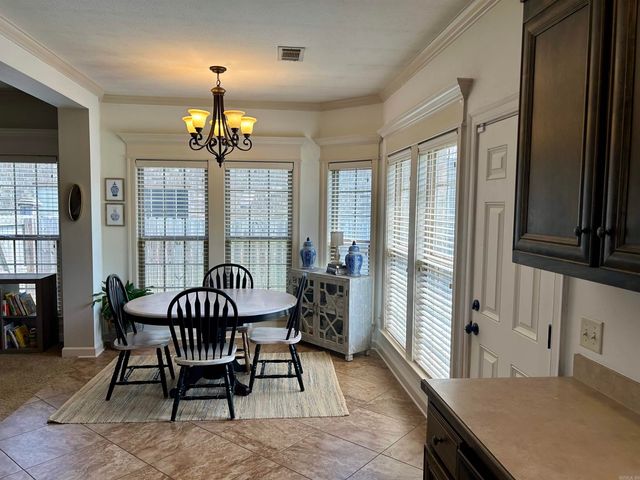 53 Oak Tree Circle, Conway, AR 72032