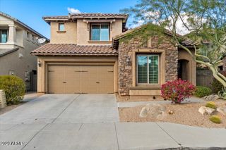 3734 E MATTHEW Drive, Phoenix, AZ 85050