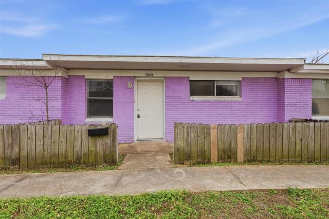 7823 Glass Street, Houston, TX 77016