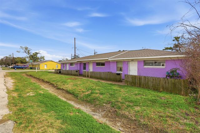 7823 Glass Street, Houston, TX 77016