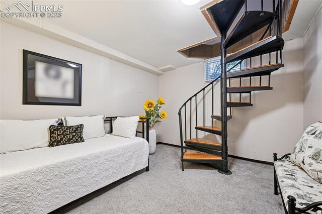 1055 N 18th Street, Colorado Springs, CO 80904