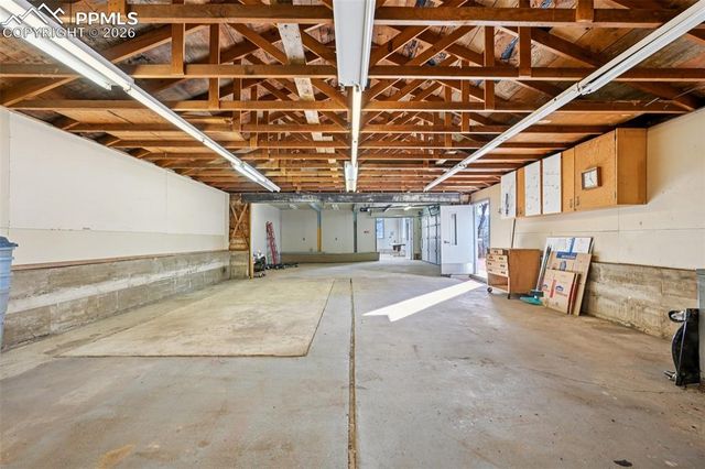 1055 N 18th Street, Colorado Springs, CO 80904