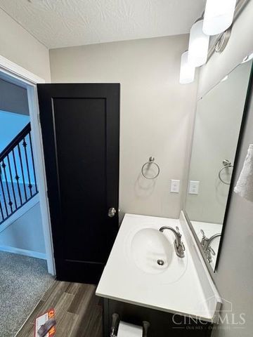 4377 Waters Edge Lane, Turtle Creek Twp, OH 45036