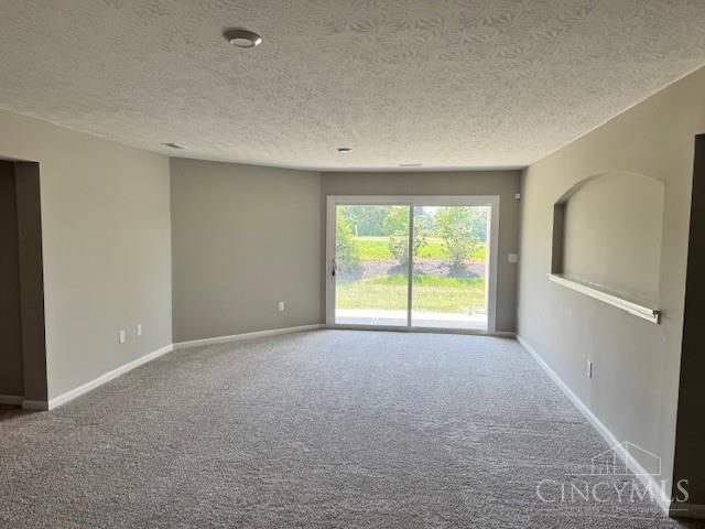 4377 Waters Edge Lane, Turtle Creek Twp, OH 45036