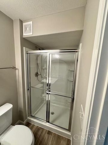 4377 Waters Edge Lane, Turtle Creek Twp, OH 45036