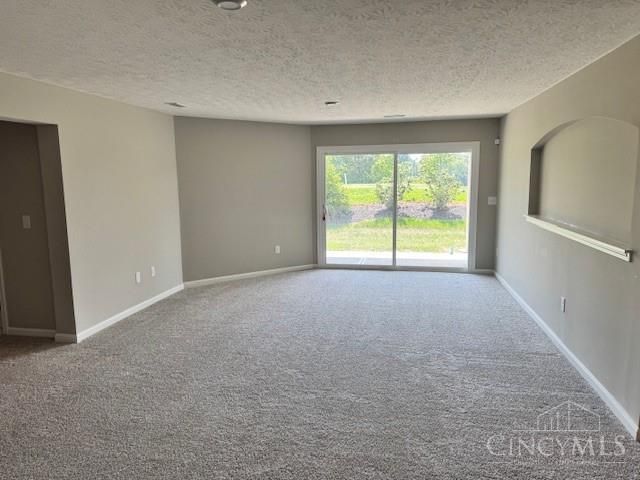 4377 Waters Edge Lane, Turtle Creek Twp, OH 45036