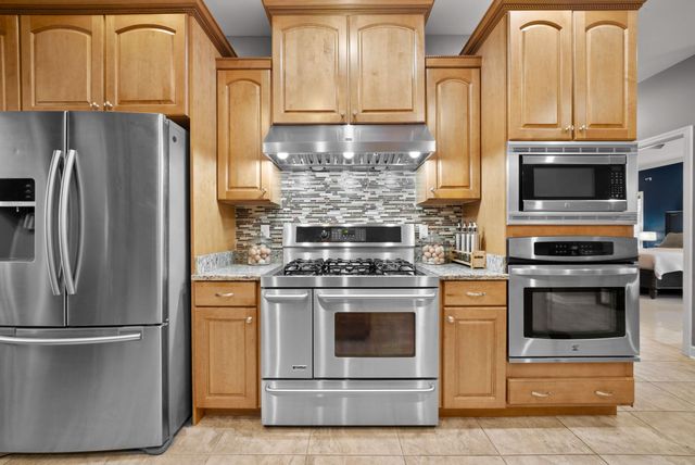 6091 Harmony Grove Rd, Hopkinsville, KY 42240