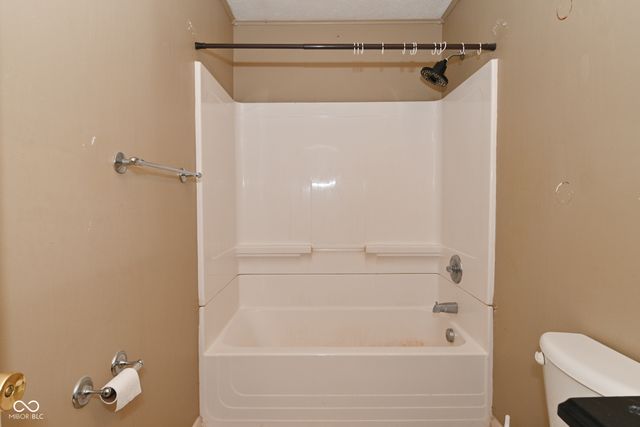 10 Thurman Drive, Whiteland, IN 46184