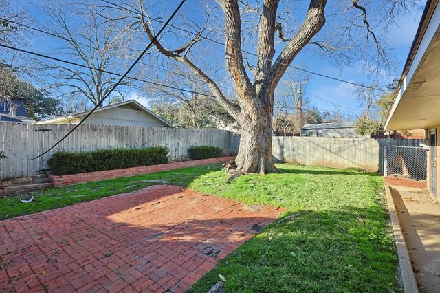4317 Pershing Avenue, Fort Worth, TX 76107