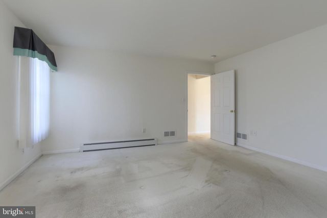 75 OATFIELD LN, Palmyra, PA 17078