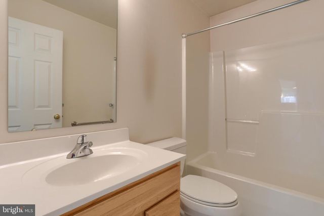 75 OATFIELD LN, Palmyra, PA 17078