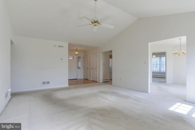75 OATFIELD LN, Palmyra, PA 17078