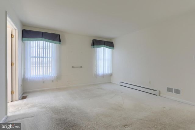 75 OATFIELD LN, Palmyra, PA 17078
