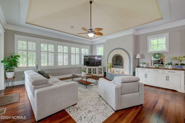 281 Red Fox Run Drive, Wallace, NC 28466