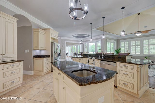 281 Red Fox Run Drive, Wallace, NC 28466