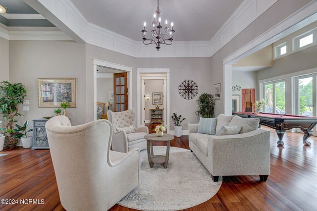 281 Red Fox Run Drive, Wallace, NC 28466