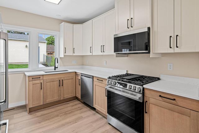 3936 Longfellow Avenue S, Minneapolis, MN 55407