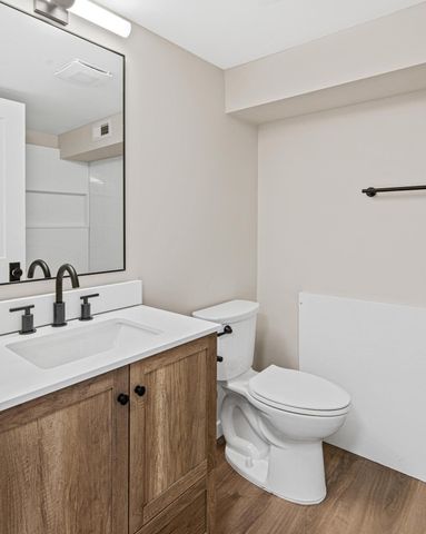 3936 Longfellow Avenue S, Minneapolis, MN 55407