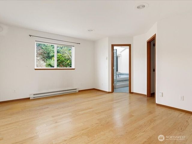 670 El Prado Avenue, Coupeville, WA 98239