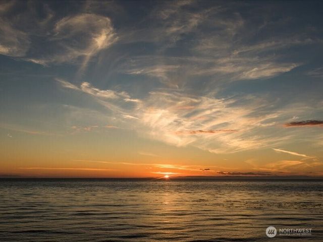 670 El Prado Avenue, Coupeville, WA 98239