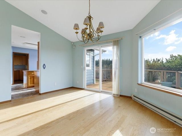 670 El Prado Avenue, Coupeville, WA 98239