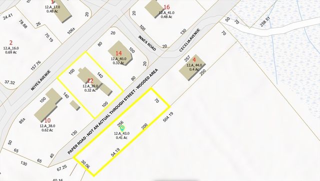 12 Noyes Ave, Mattapoisett, MA 02739