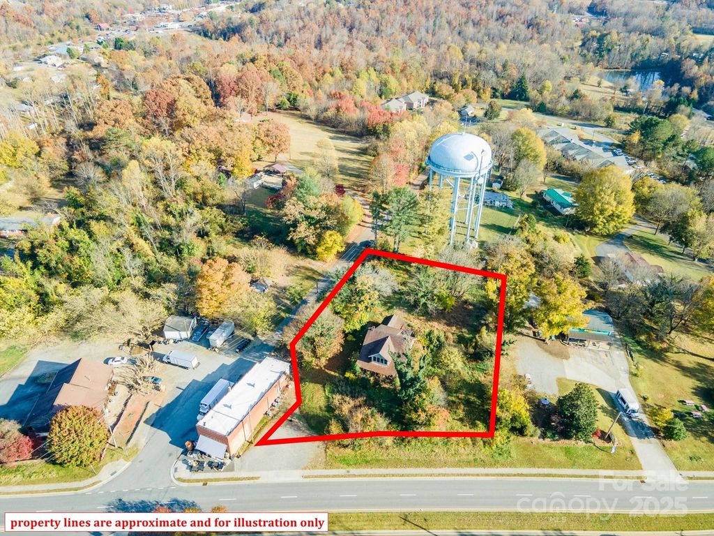 303 Old Nc 18 Highway, Morganton, NC 28655