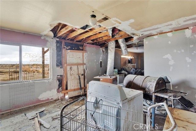 18227 E Avenue Q, Palmdale, CA 93591