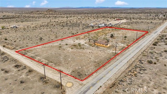 18227 E Avenue Q, Palmdale, CA 93591