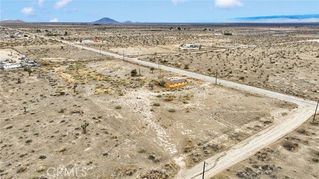 18227 E Avenue Q, Palmdale, CA 93591