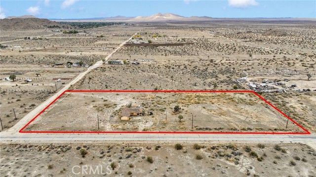 18227 E Avenue Q, Palmdale, CA 93591