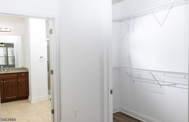 7113 Polk Dr, Rockaway Twp., NJ 07885