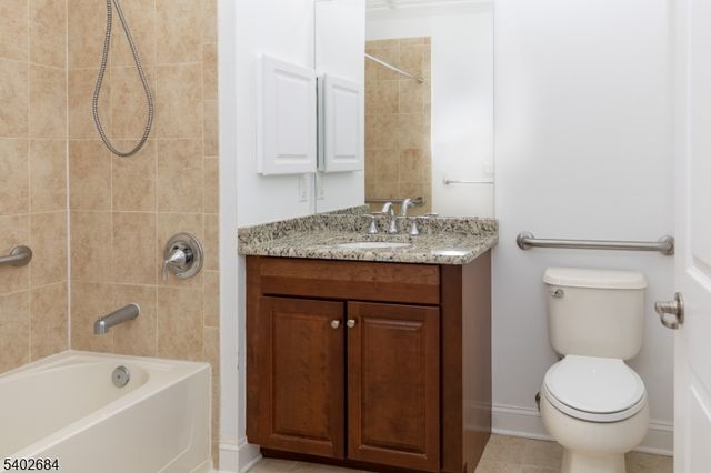 7113 Polk Dr, Rockaway Twp., NJ 07885