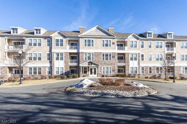 7113 Polk Dr, Rockaway Twp., NJ 07885