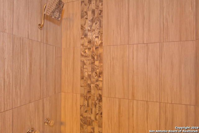 7274 Montgomery Dr, San Antonio, TX 78239