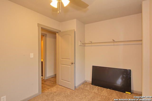 7274 Montgomery Dr, San Antonio, TX 78239