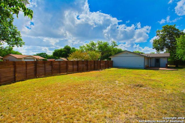 7274 Montgomery Dr, San Antonio, TX 78239