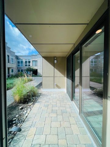 350 Pleasant St 242, Watertown, MA 02472